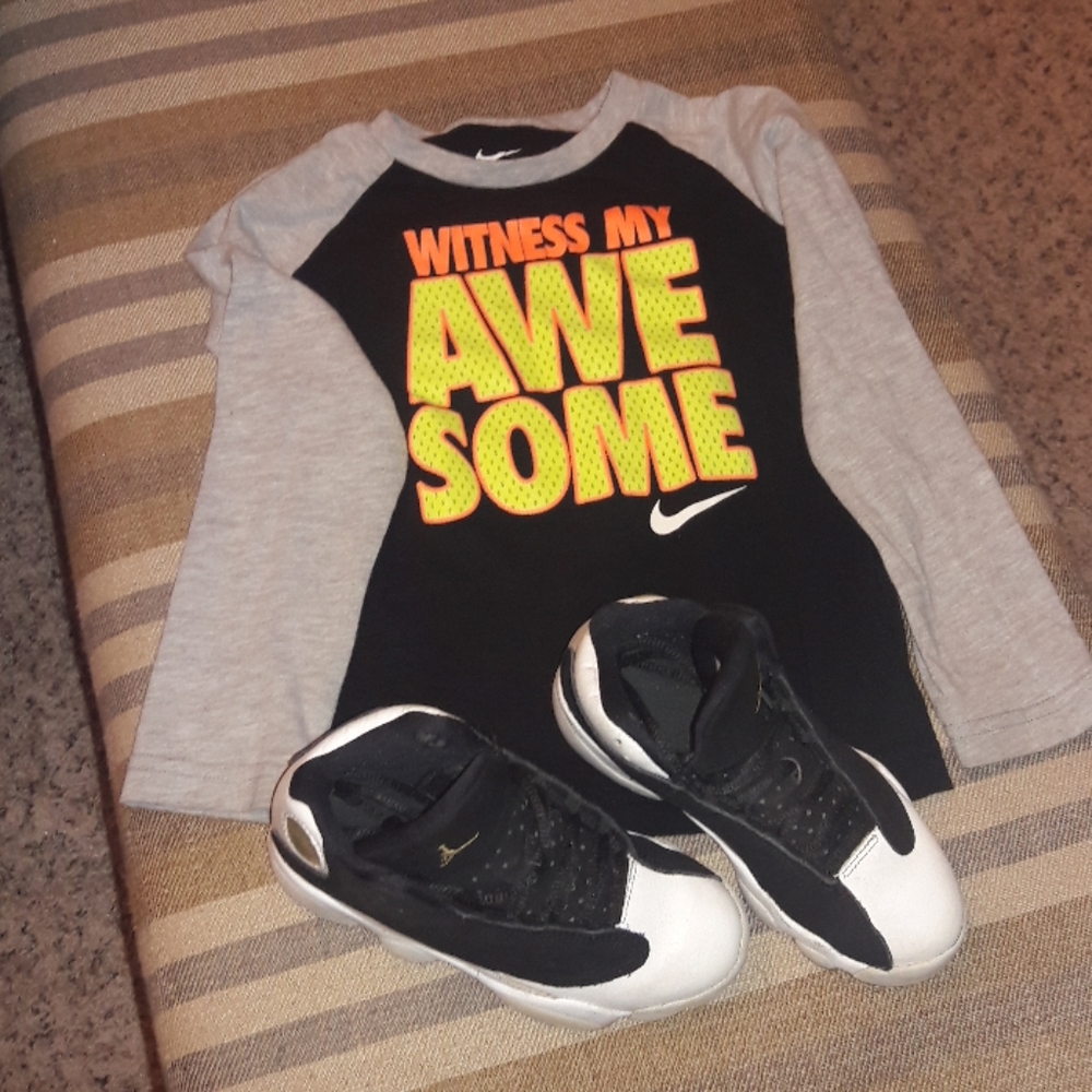 Nike tee kids